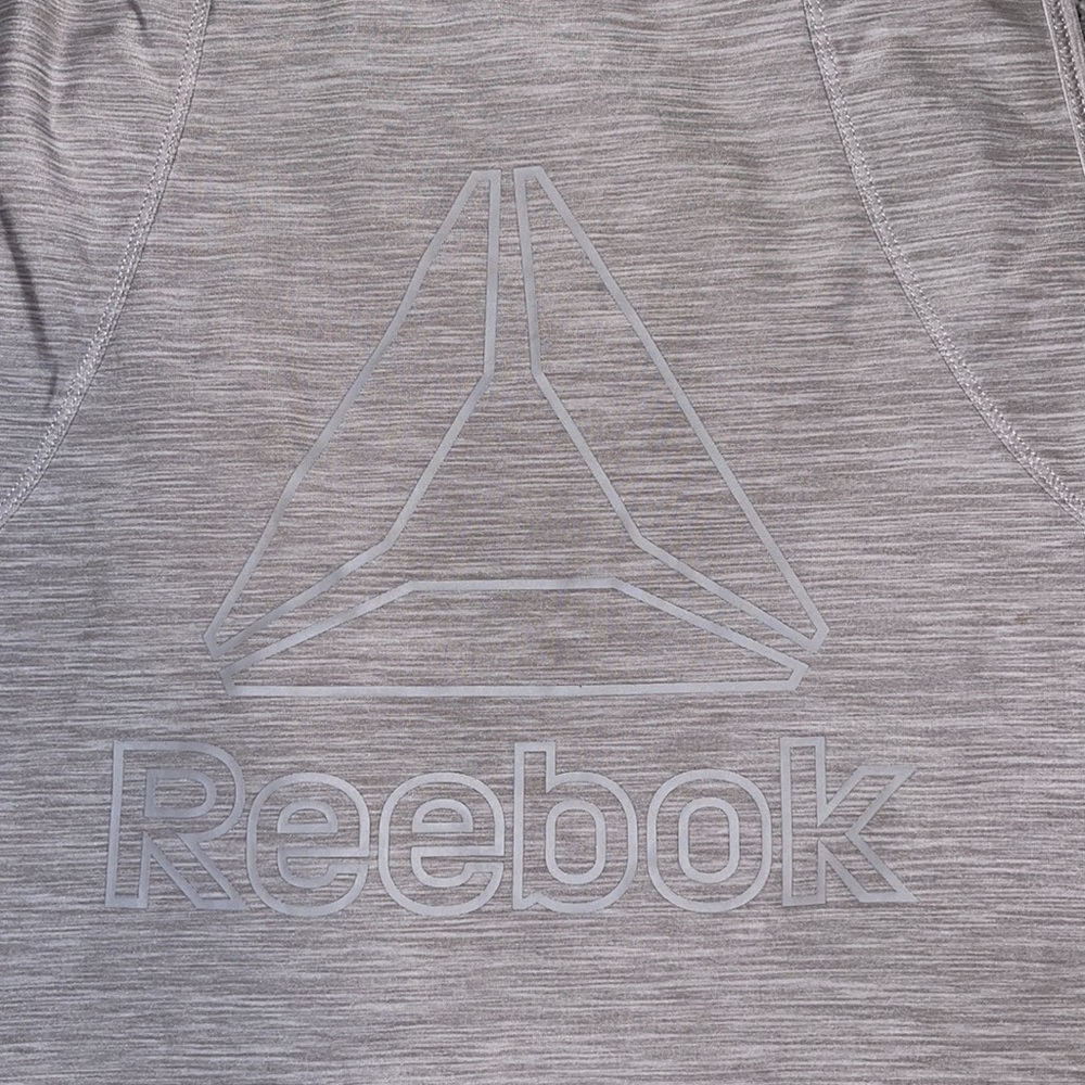 Brand New Reebok Workout Tank - Picture 2 of 4